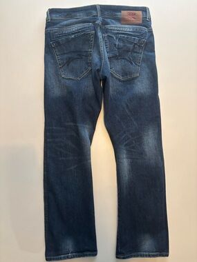 Parasuco women’s faded nicely stitched, double pocket flexible jeans